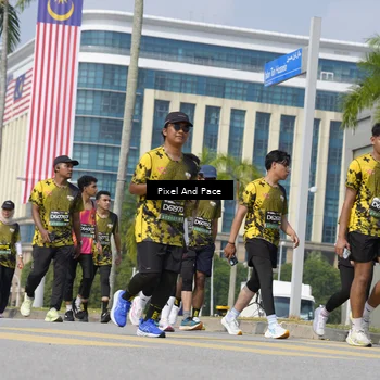 Runner Photo 6534649