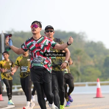 Runner Photo 6534662