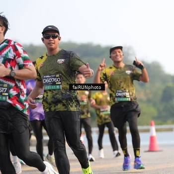 Runner Photo 6534665
