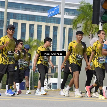 Runner Photo 6534687