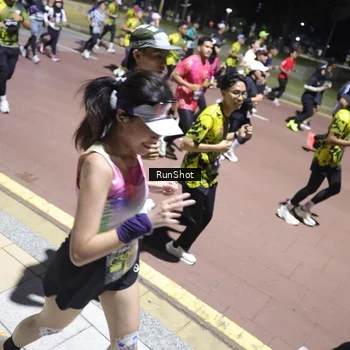 Runner Photo 6534695