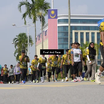 Runner Photo 6534701