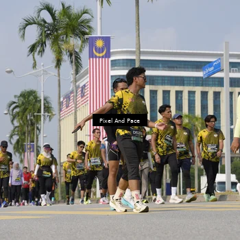 Runner Photo 6534719