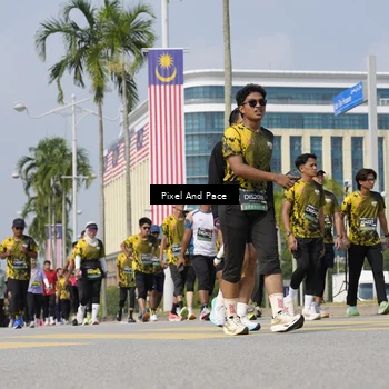 Runner Photo 6534744