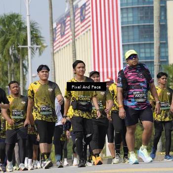 Runner Photo 6534876