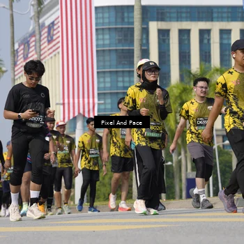 Runner Photo 6534881