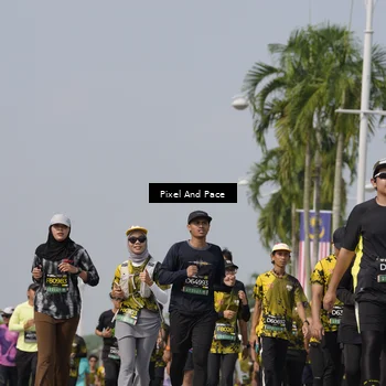 Runner Photo 6534980