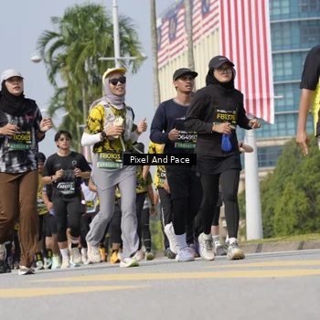 Runner Photo 6534998