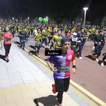 Runner Photo 6535003