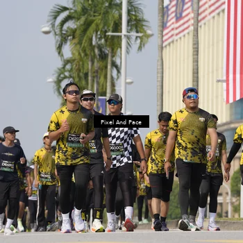 Runner Photo 6535017