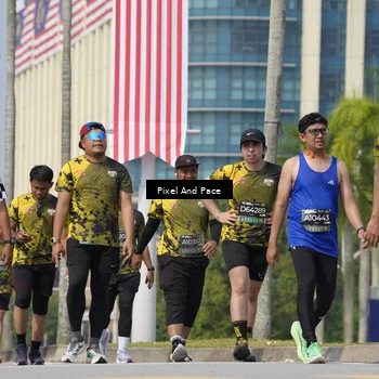 Runner Photo 6535018
