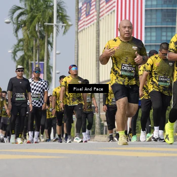 Runner Photo 6535023