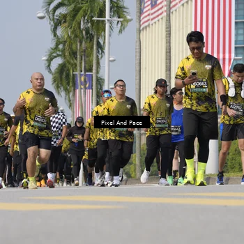 Runner Photo 6535044