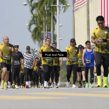 Runner Photo 6535047