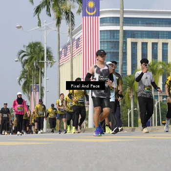 Runner Photo 6535085