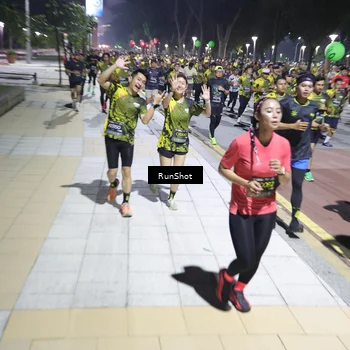 Runner Photo 6535101