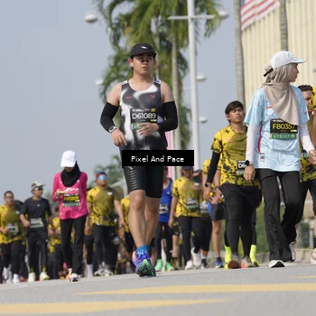 Runner Photo 6535108