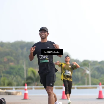 Runner Photo 6535115