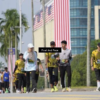 Runner Photo 6535128