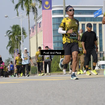 Runner Photo 6535141