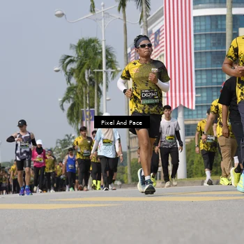 Runner Photo 6535188
