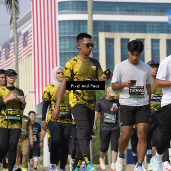 Runner Photo 6535190
