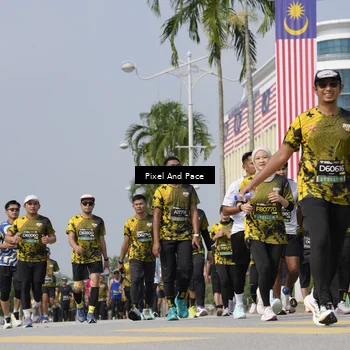 Runner Photo 6535242