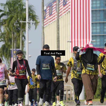 Runner Photo 6535371