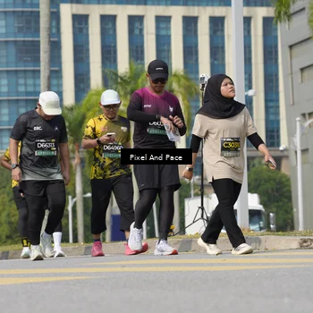 Runner Photo 6535388