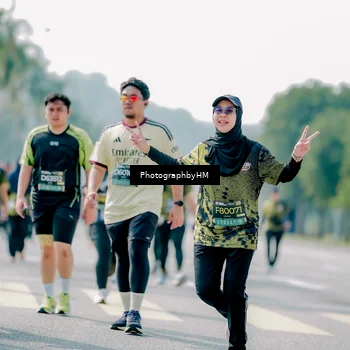 Runner Photo 6535415