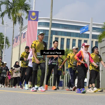Runner Photo 6535444
