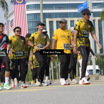Runner Photo 6535472