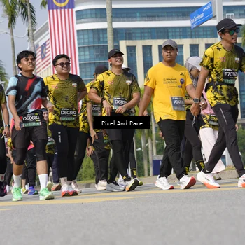Runner Photo 6535478
