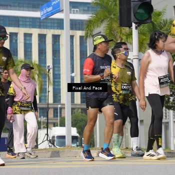 Runner Photo 6535487