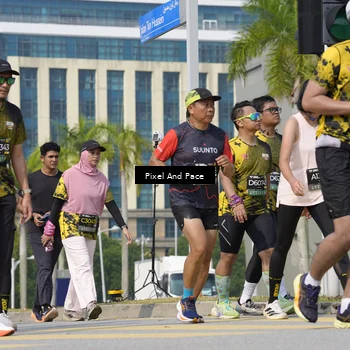 Runner Photo 6535494