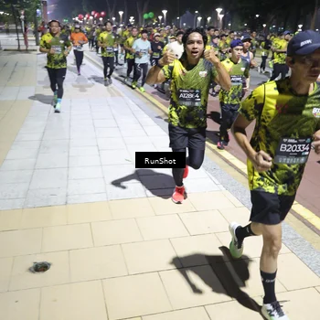 Runner Photo 6535534