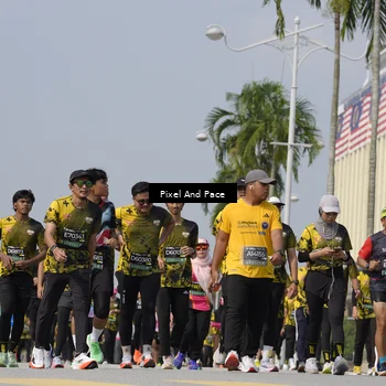 Runner Photo 6535542