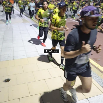 Runner Photo 6535569