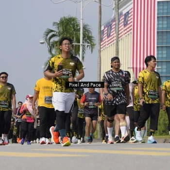 Runner Photo 6535573