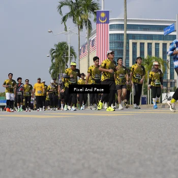 Runner Photo 6535593