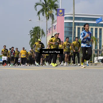 Runner Photo 6535599