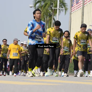 Runner Photo 6535628
