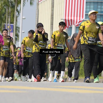 Runner Photo 6535662