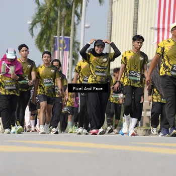 Runner Photo 6535665