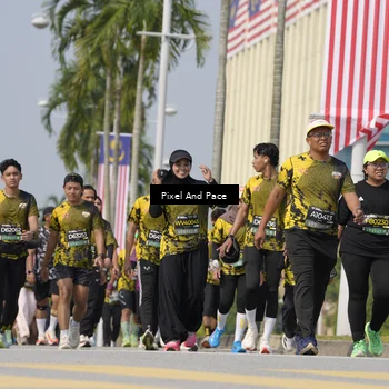 Runner Photo 6535682