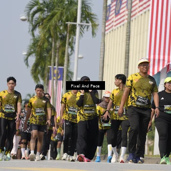 Runner Photo 6535694