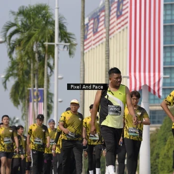 Runner Photo 6535705