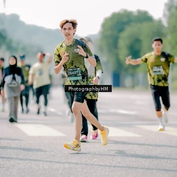 Runner Photo 6535744
