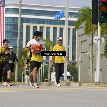Runner Photo 6535771
