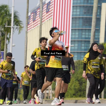Runner Photo 6535788